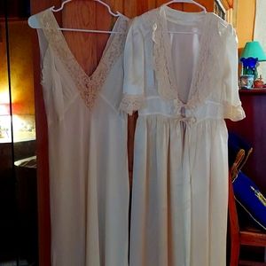 Vintage circa 1920's silk and lace